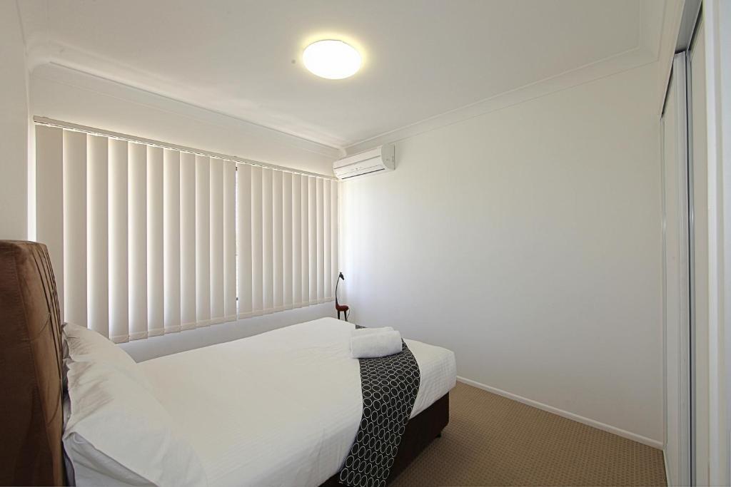 Alexandra Apartments Bundaberg Bagian luar foto