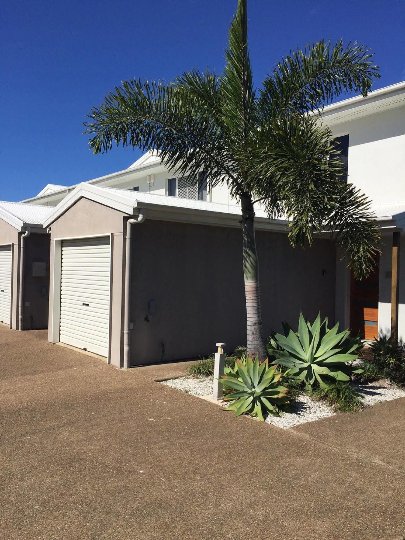 Alexandra Apartments Bundaberg Bagian luar foto